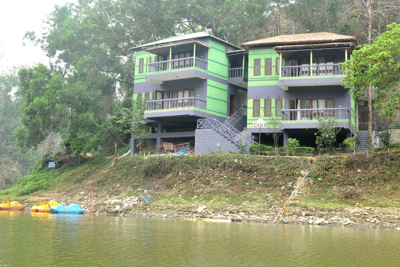 Foy'S Lake Resort Dakhin Kattali Exterior photo