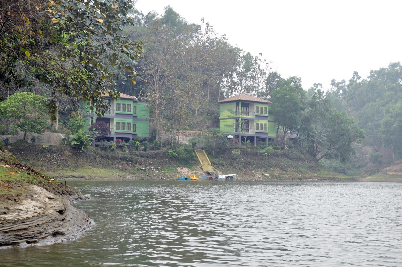Foy'S Lake Resort Dakhin Kattali Exterior photo