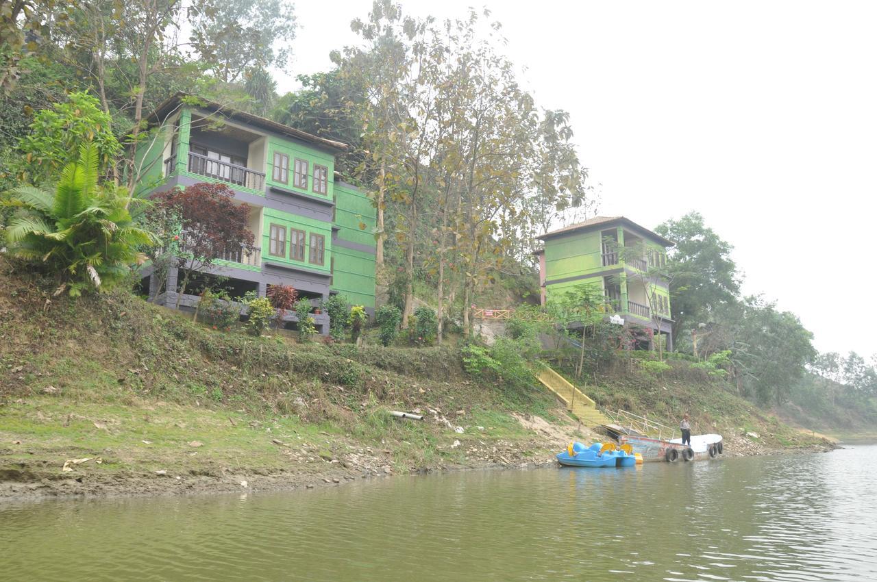 Foy'S Lake Resort Dakhin Kattali Exterior photo